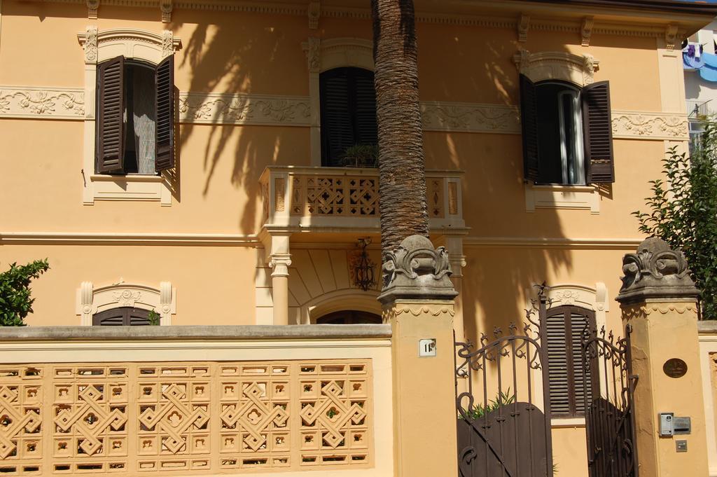 Arena Alfieri Bed and Breakfast Livorno Exterior foto